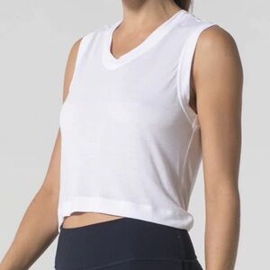 925FIT Miami Hit sleeveless tank top white size medium women’s workout active